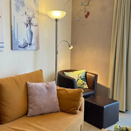 Flair Mit Schwimmbad *